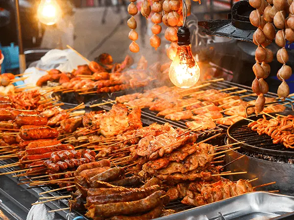 Sunday Walking Street