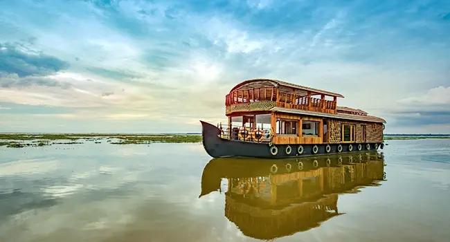 Kumarakom & Kottayam