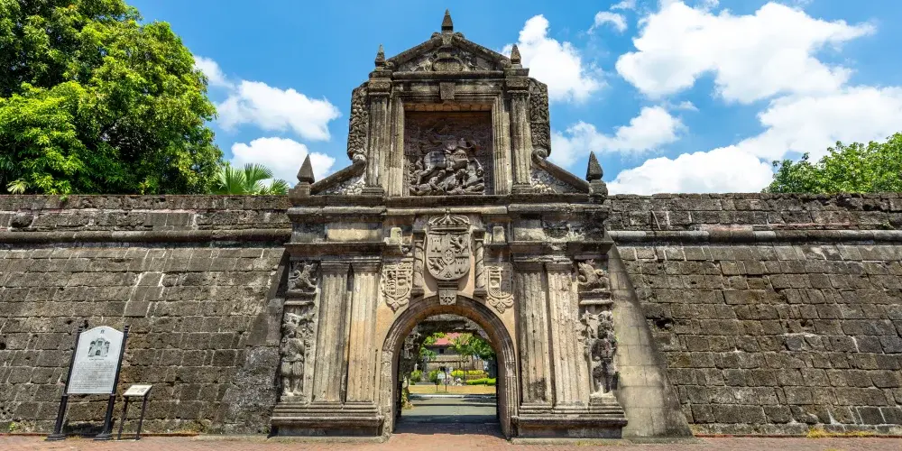 7 Days Philippines & Brunei Tour