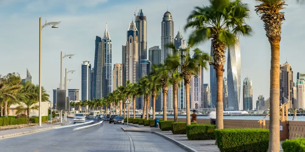 Dubai Mirage Explorer